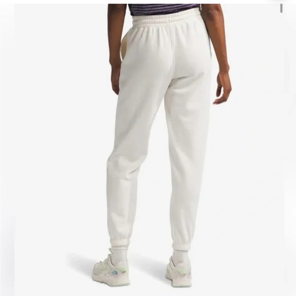 The North Face Half Dome Fleece Womens Sweatpants XS Cream - Picture 2 of 10